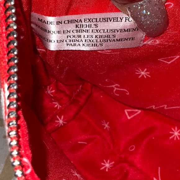 🎁4/$20 Kiehl’s makeup bag - Picture 4 of 5